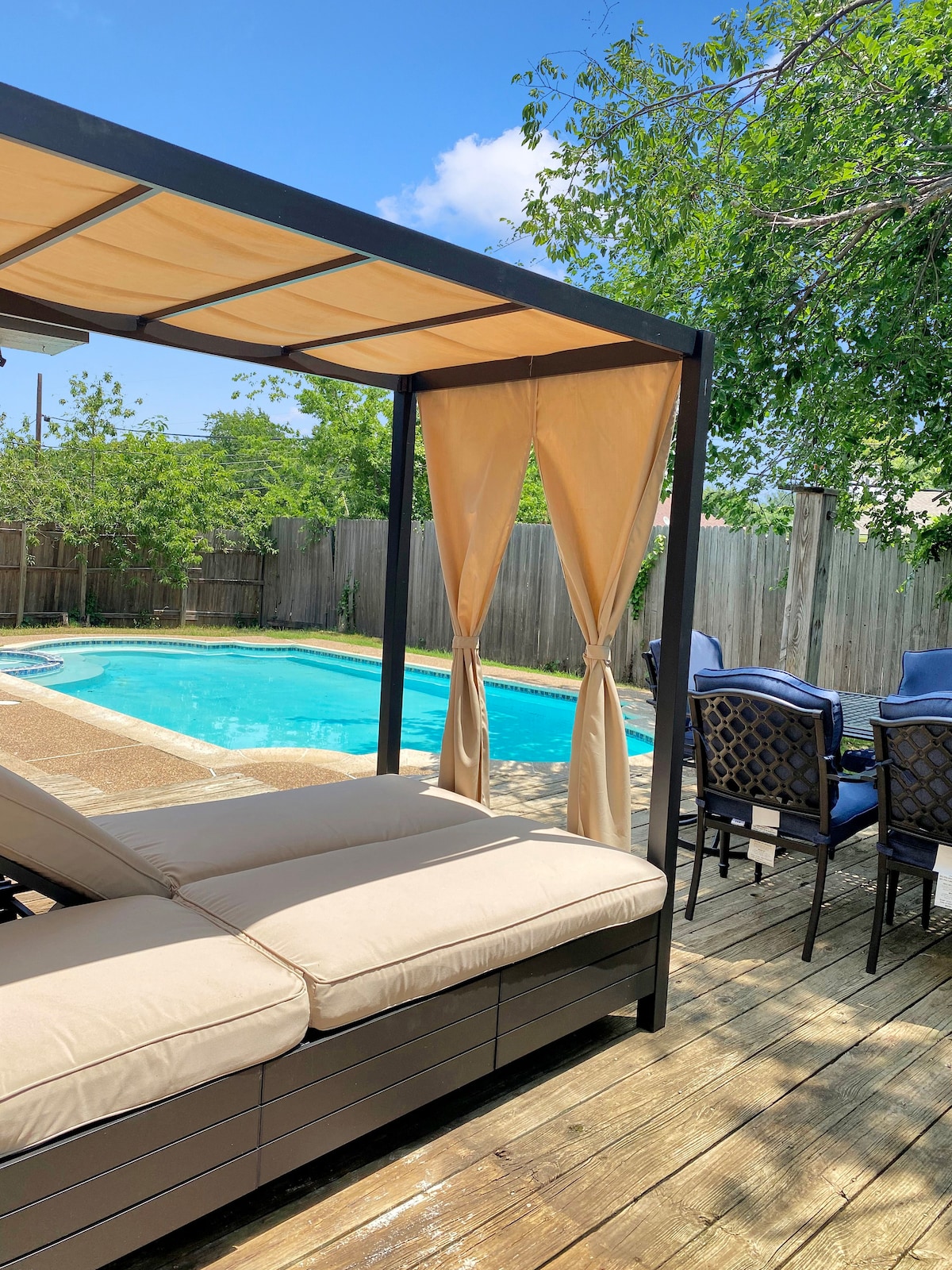 Serene Oasis -Private Pool - Near DFW & stadium