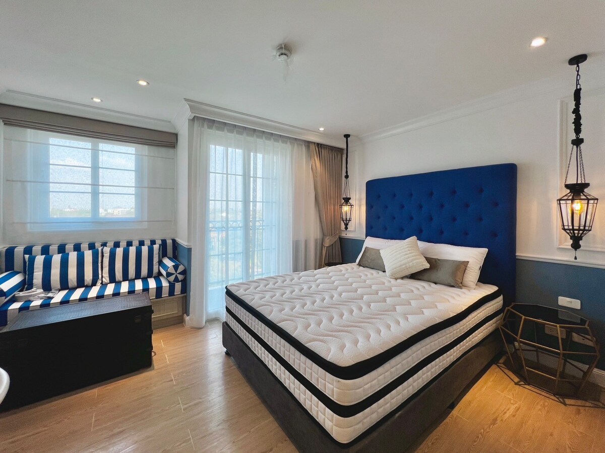 位于蓝色海岸（ Seven Seas Côte d 'Azur ）的全新单间公寓