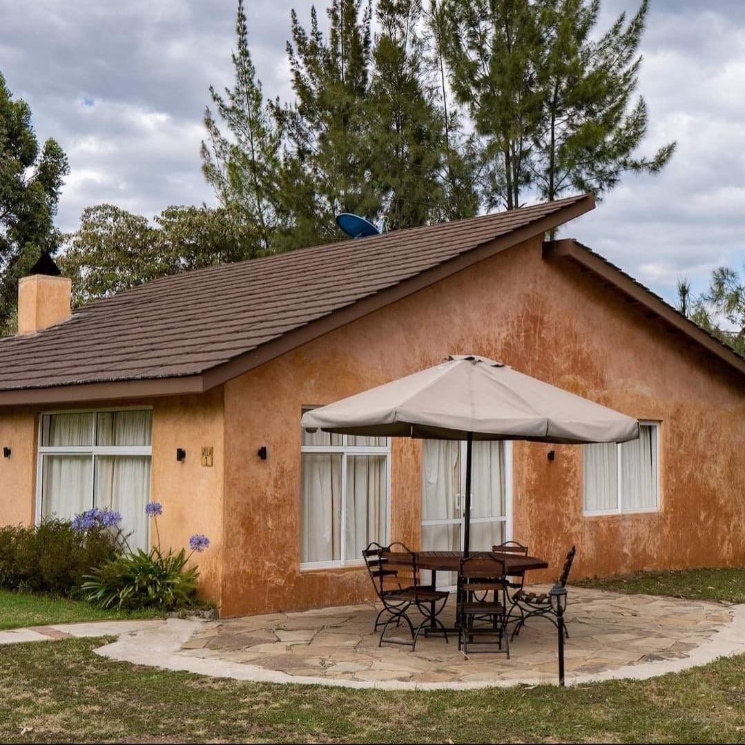 Charming Afrocentric Villa