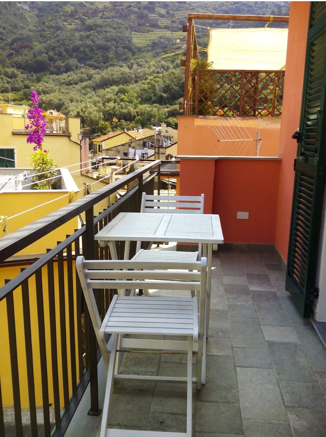 Amazing terrace overlooking the sea