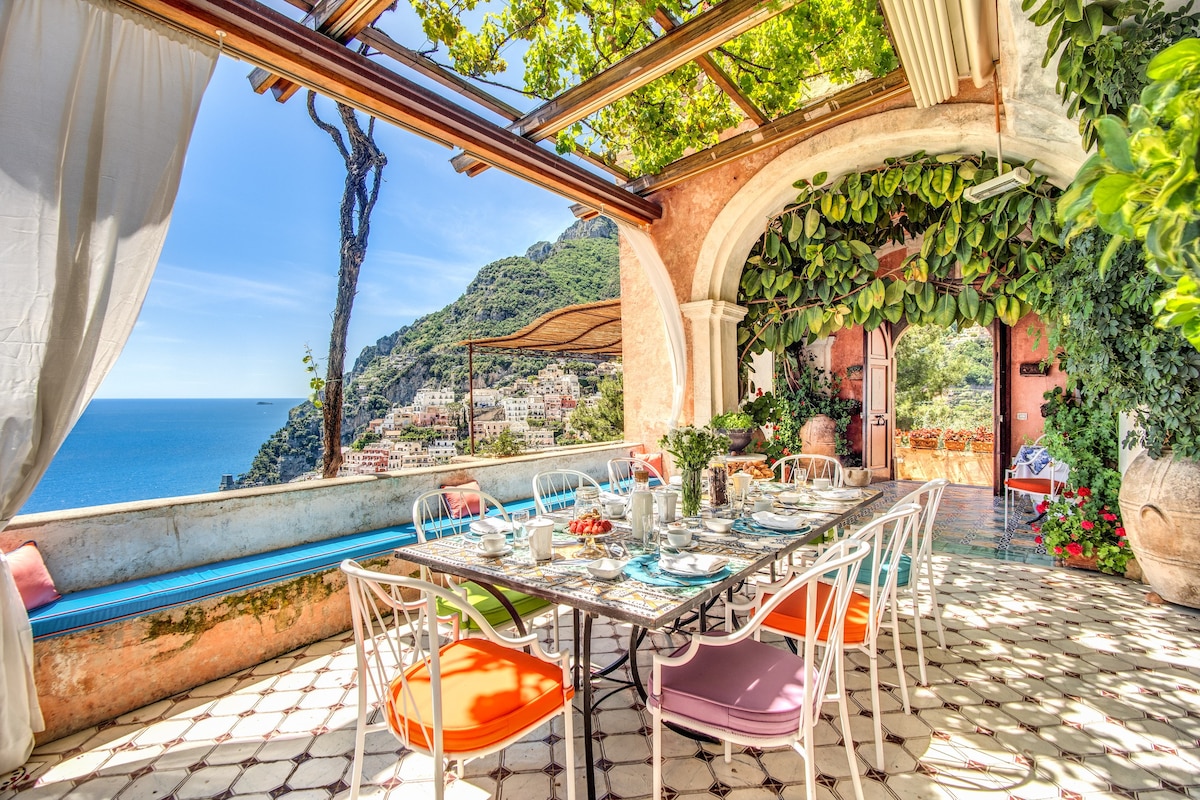 Villa Magnificient view on the amalfi coast & pool