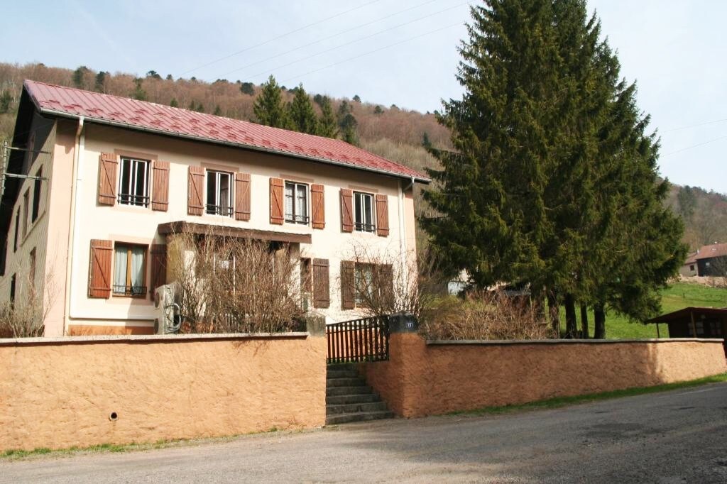 Gîte de La Hutte vue sur la montagne