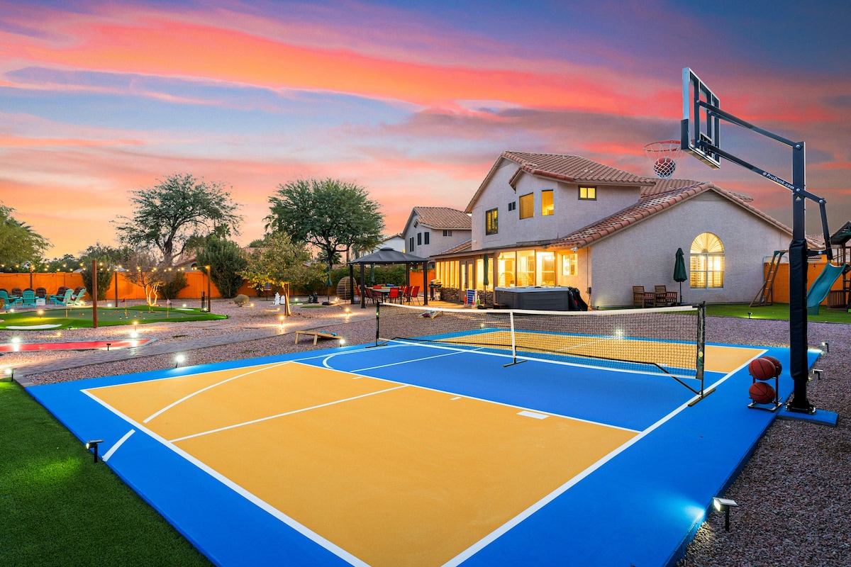 HUGE Scottsdale Resort | Pickleball, Bowling, Pool