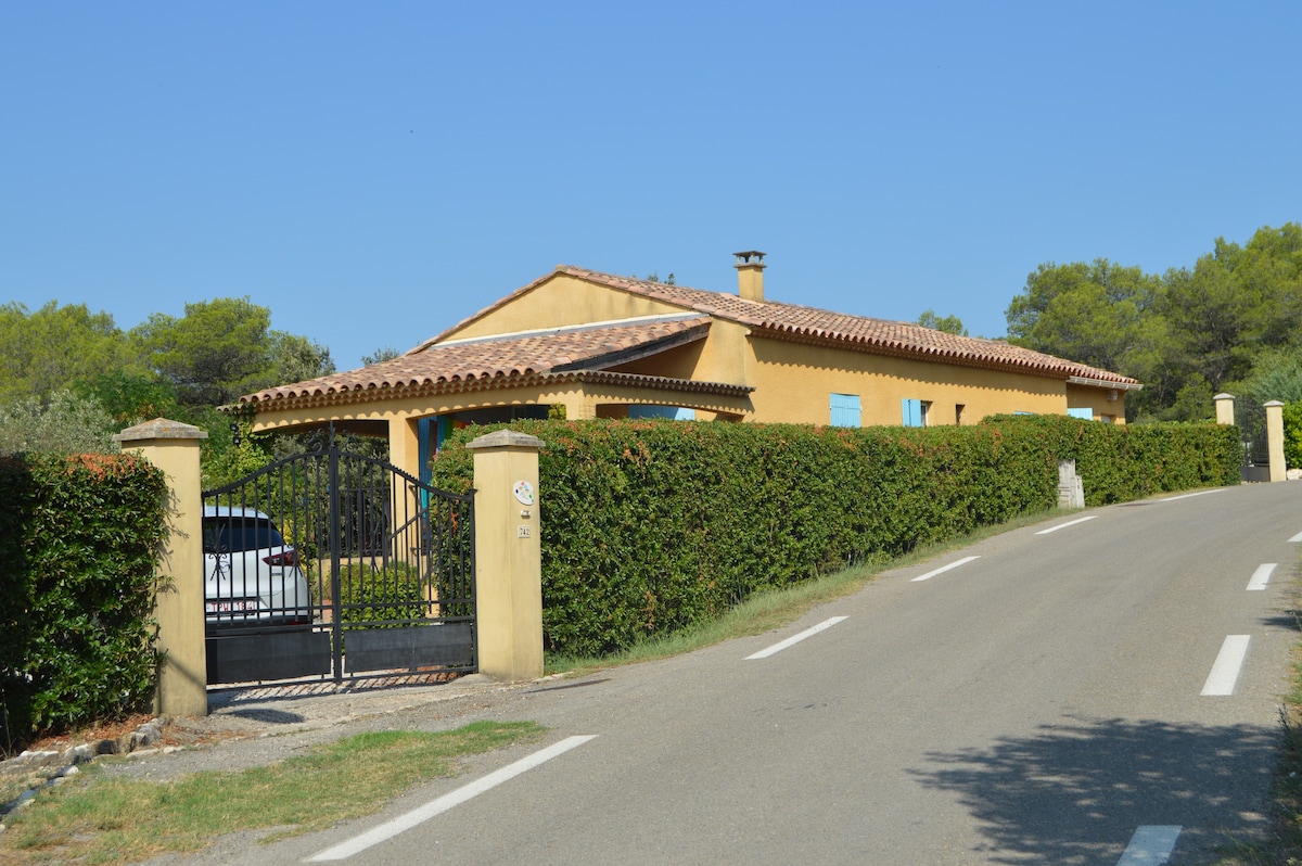 Villa Colombeyrolles