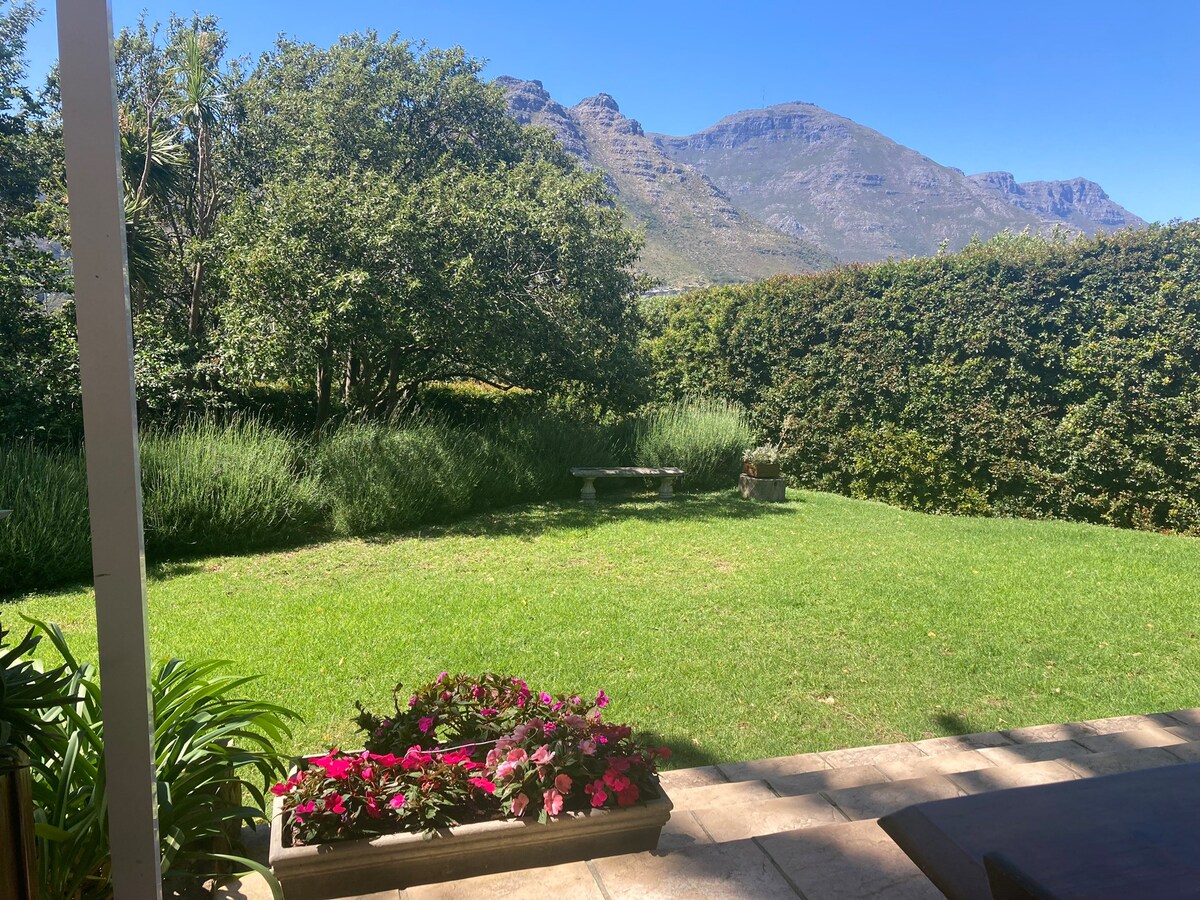 Tranquility and heritage in Hout Bay