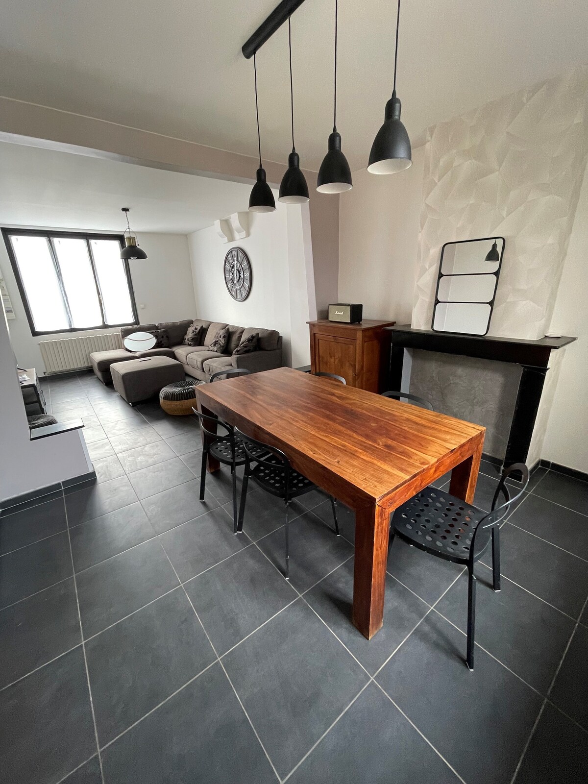 Duplex 6 pers au pied du Tram