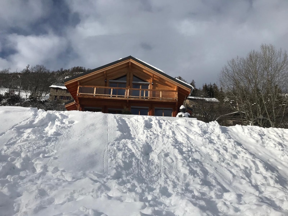 Chalet Luane à 6 km de la station  Valberg