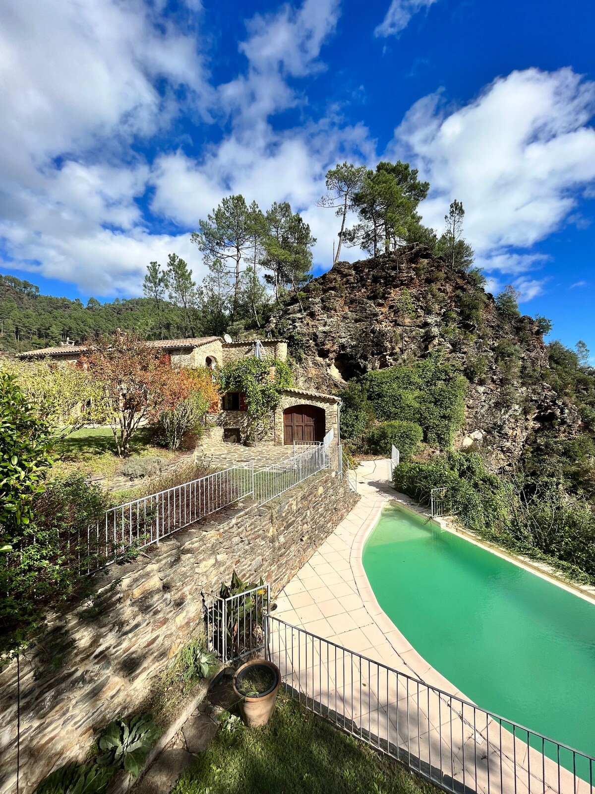 Charming house with pool in Cevennes (Gîte 2)