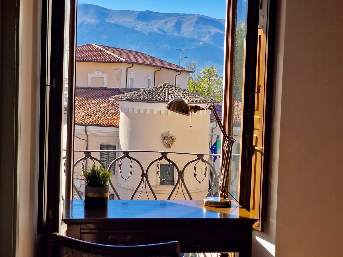 Comodo appartamento con vista montagna- Gran Sasso