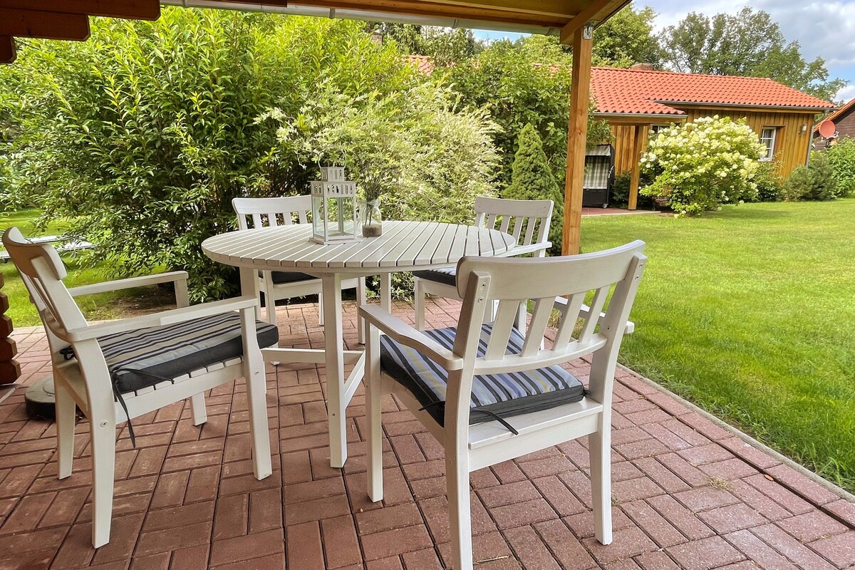 Ferienwohnung Landliebe mit Sauna und Badetonne