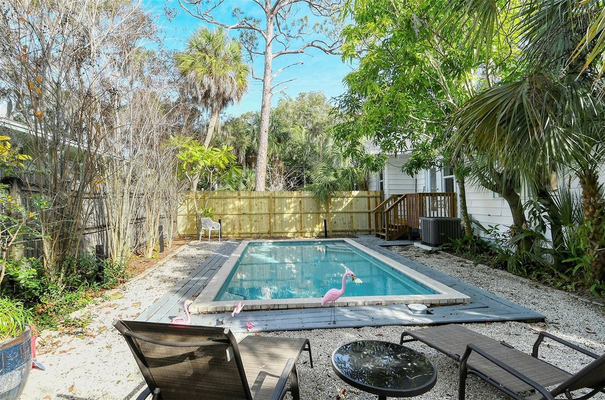 Beautiful Florida Bungalow