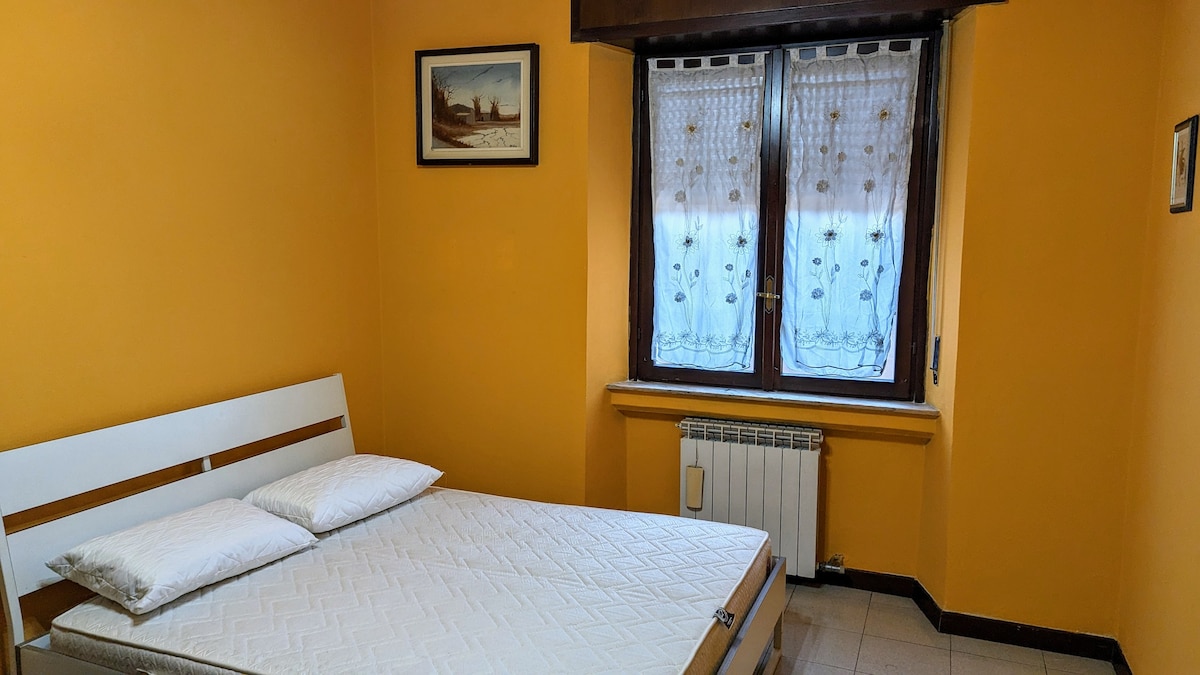 Entire 3-Bedroom @ Saronno / Milan / Rho Fiere