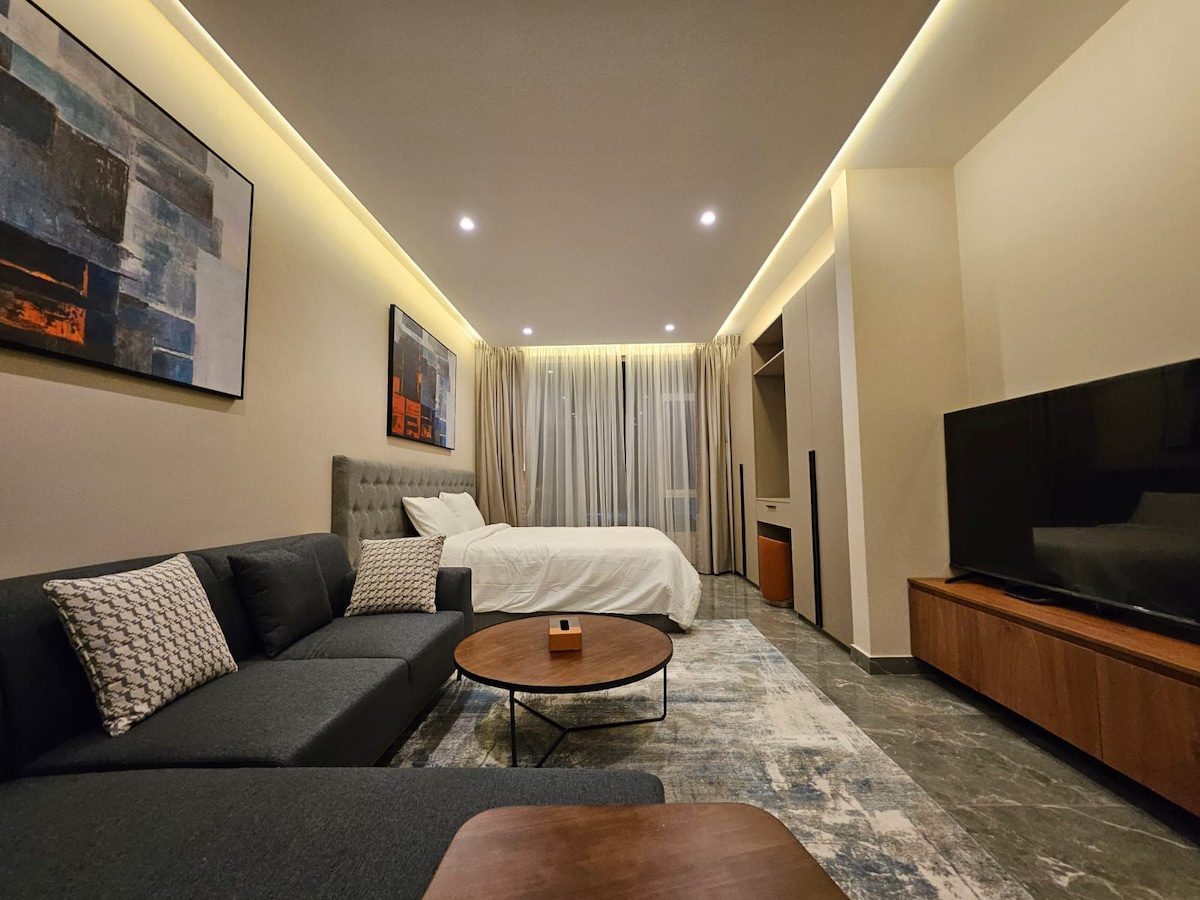 Luxury apartment with free parking in Manama