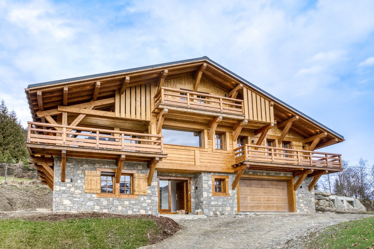 Chalet de Denis : luxe alpin et emplacement idéal