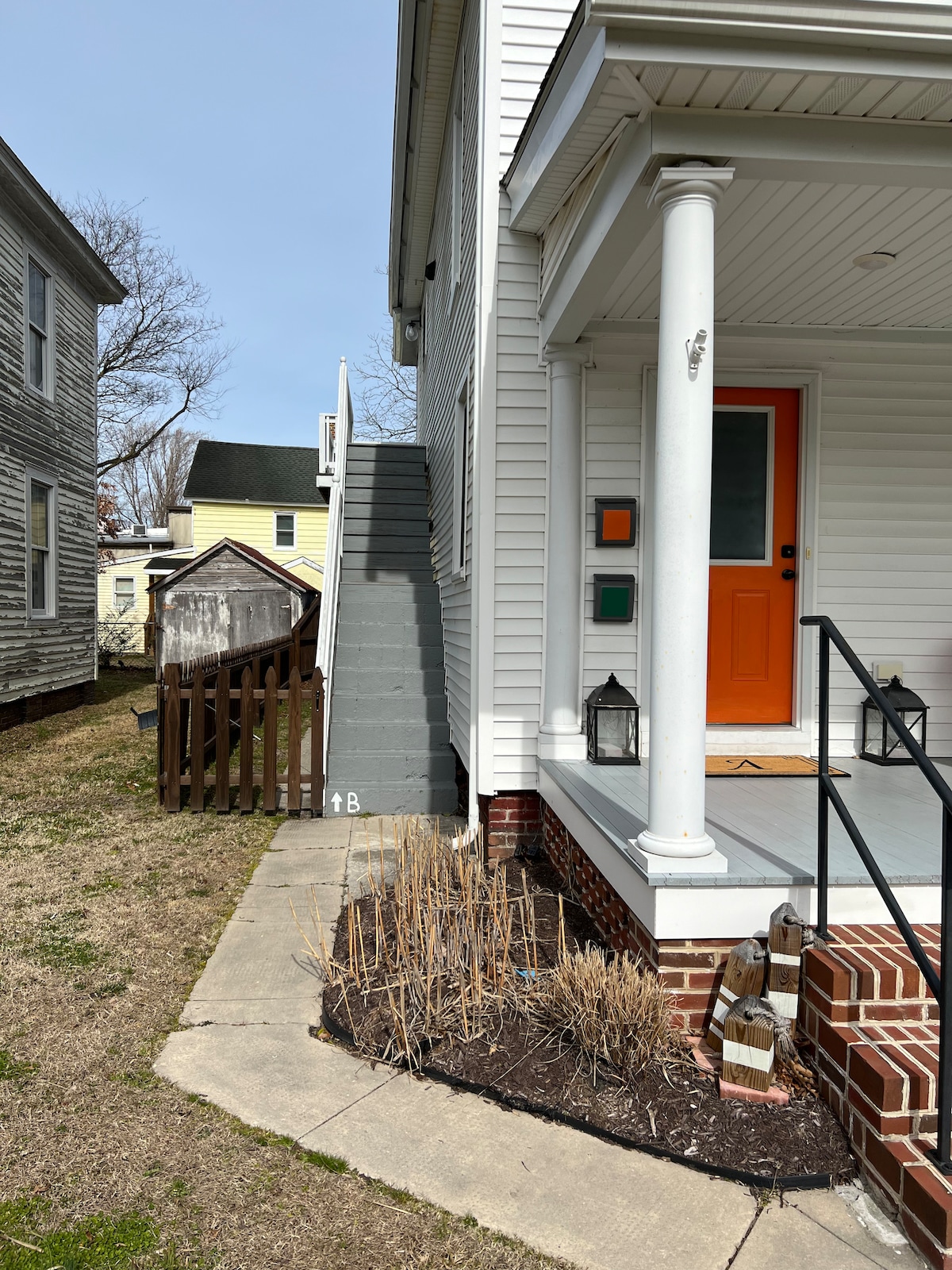 Cape Cottage B (Upstairs)