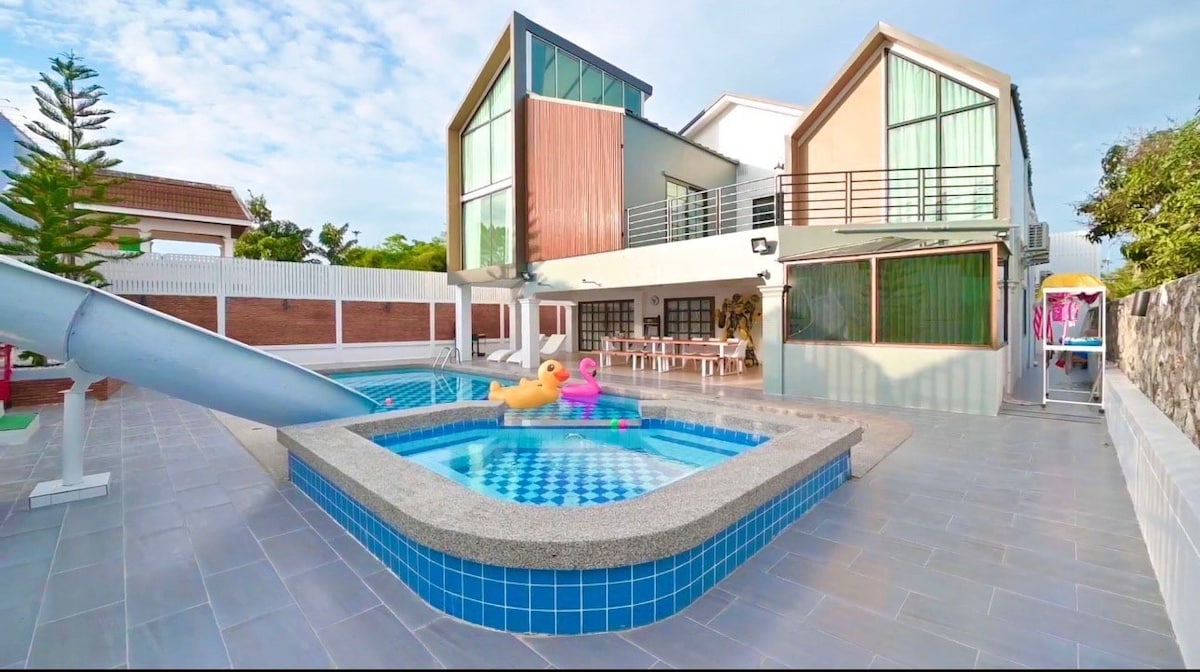 P18 Private Pool villa Center Pattaya 7Bedrooms