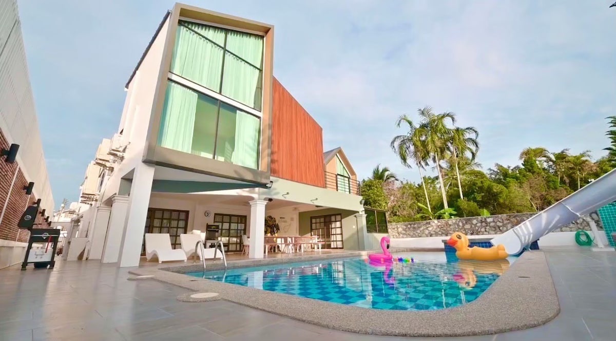 P18 Private Pool villa Center Pattaya 7Bedrooms