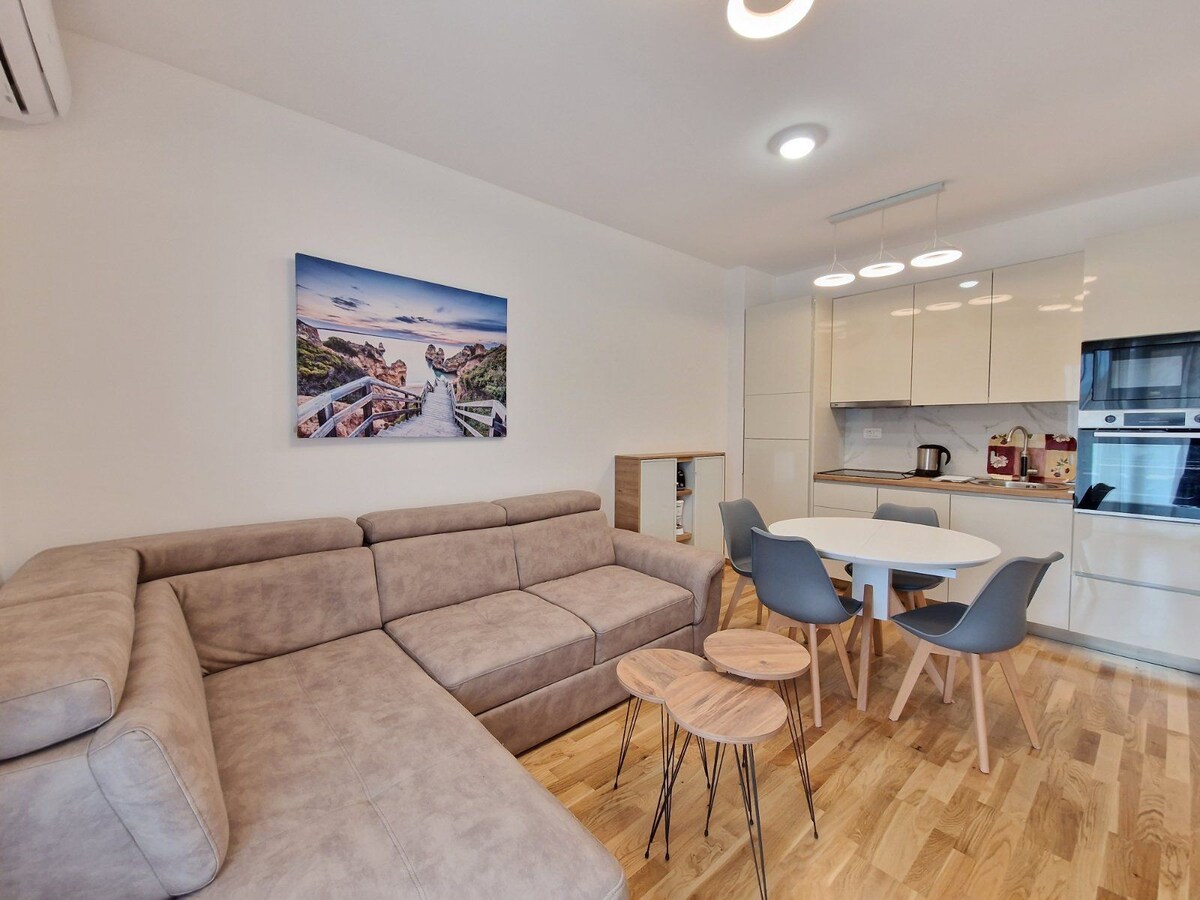 VOLNA 49 Apartment