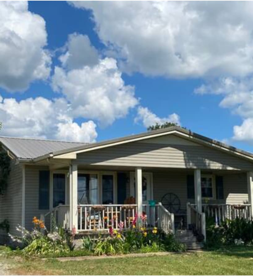 Remodeled Farmhouse in Amish TN