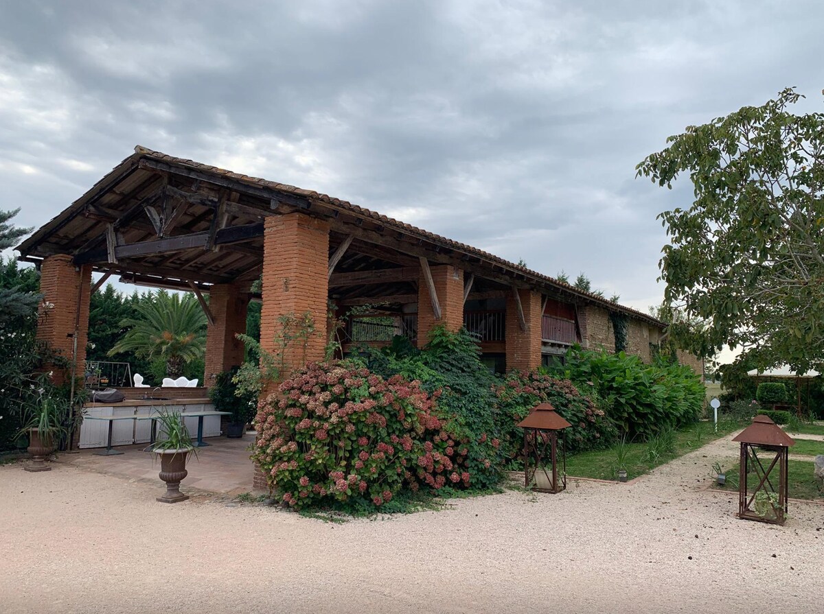 Gîte de charme avec piscine