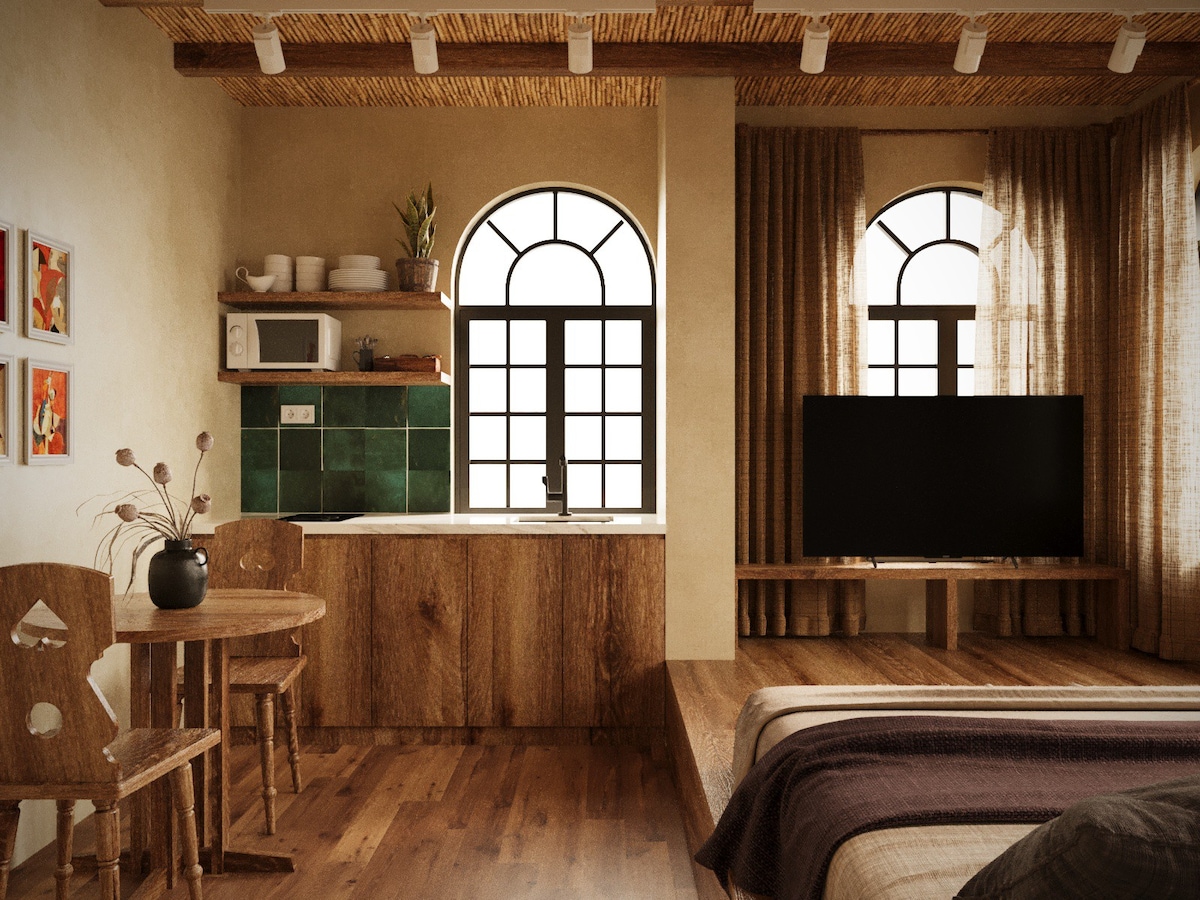 Wooden Studio/Netflix/Kitchen/Old Quarter