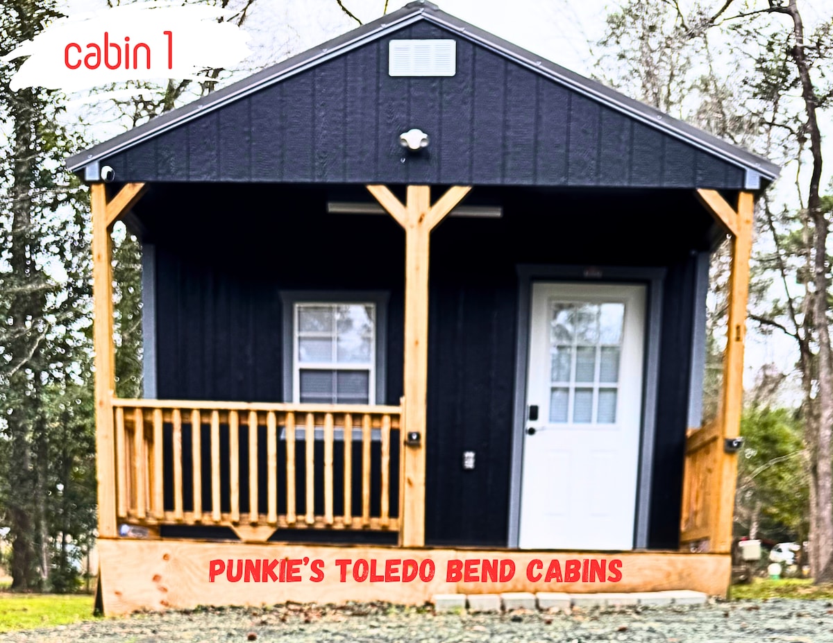 Punkie's Toledo Bend Cabins (Black)