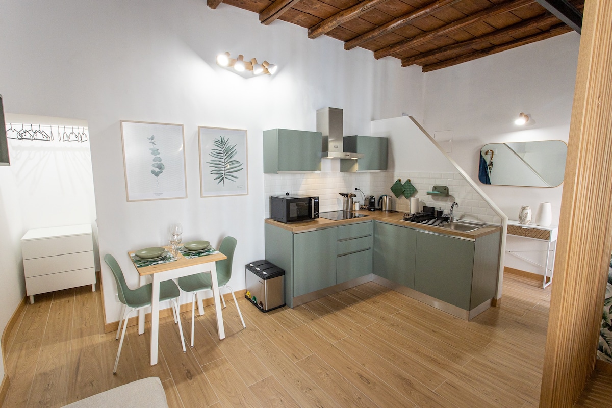 Charming flat Rione Monti