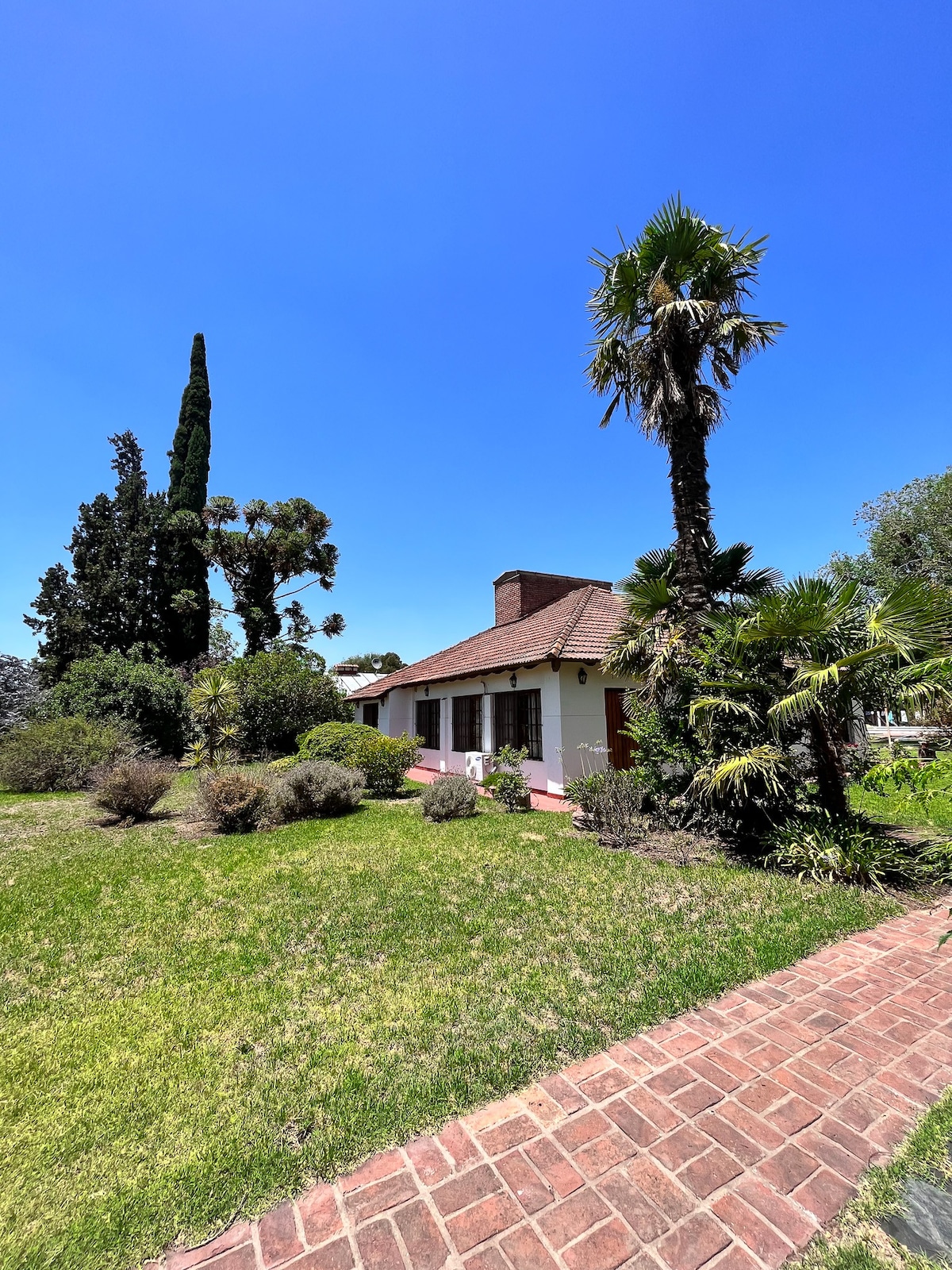 Chivilcoy gran casa Quinta, tenis y pileta