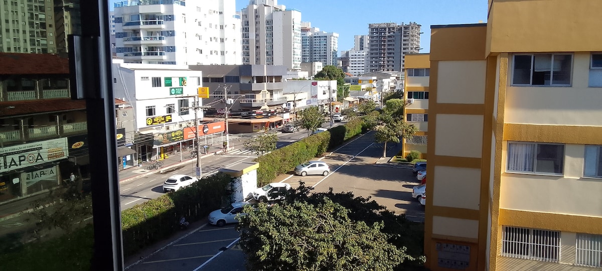 Apto pertinho na praia