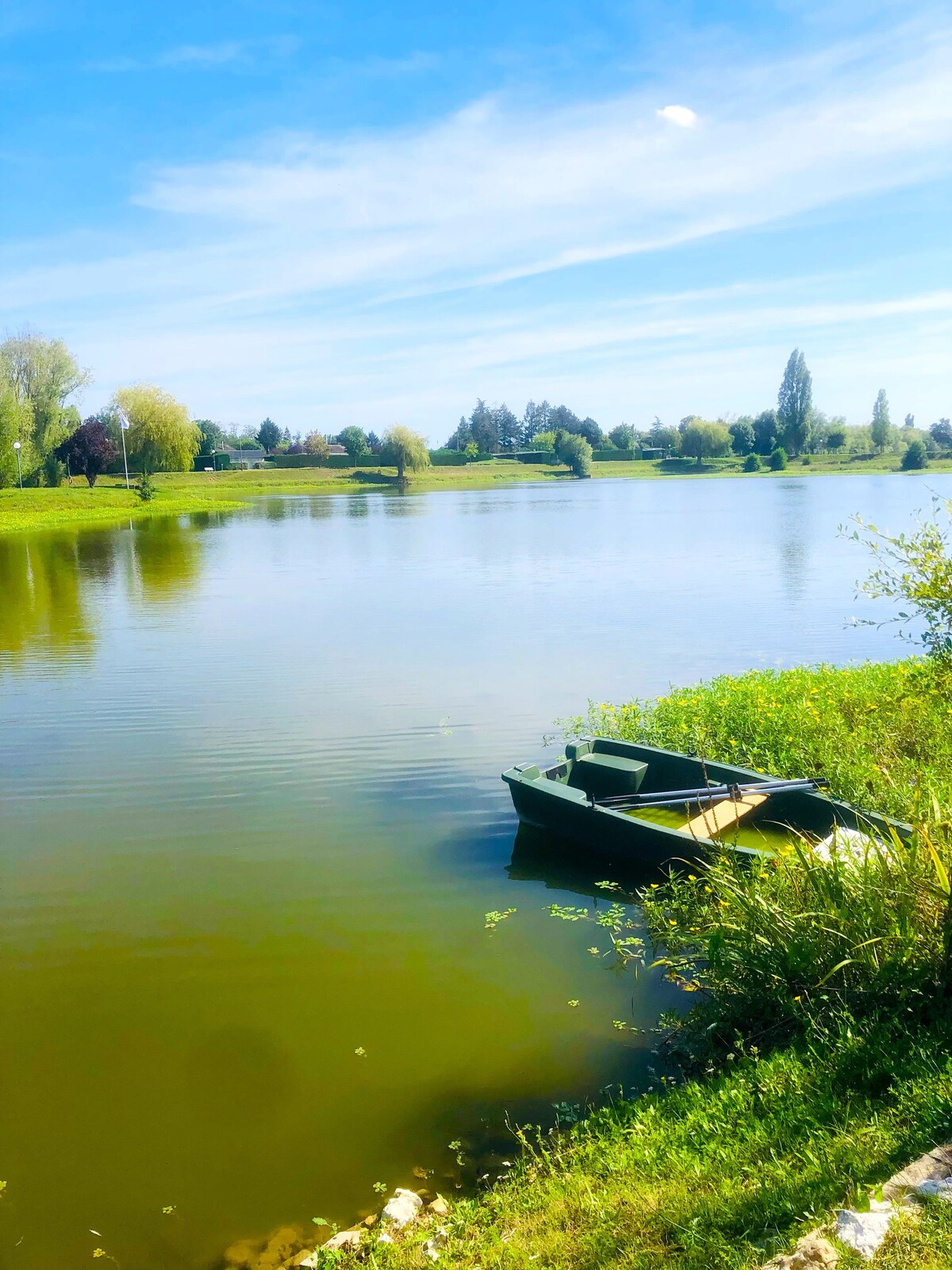 Chalet au bord de l'eau