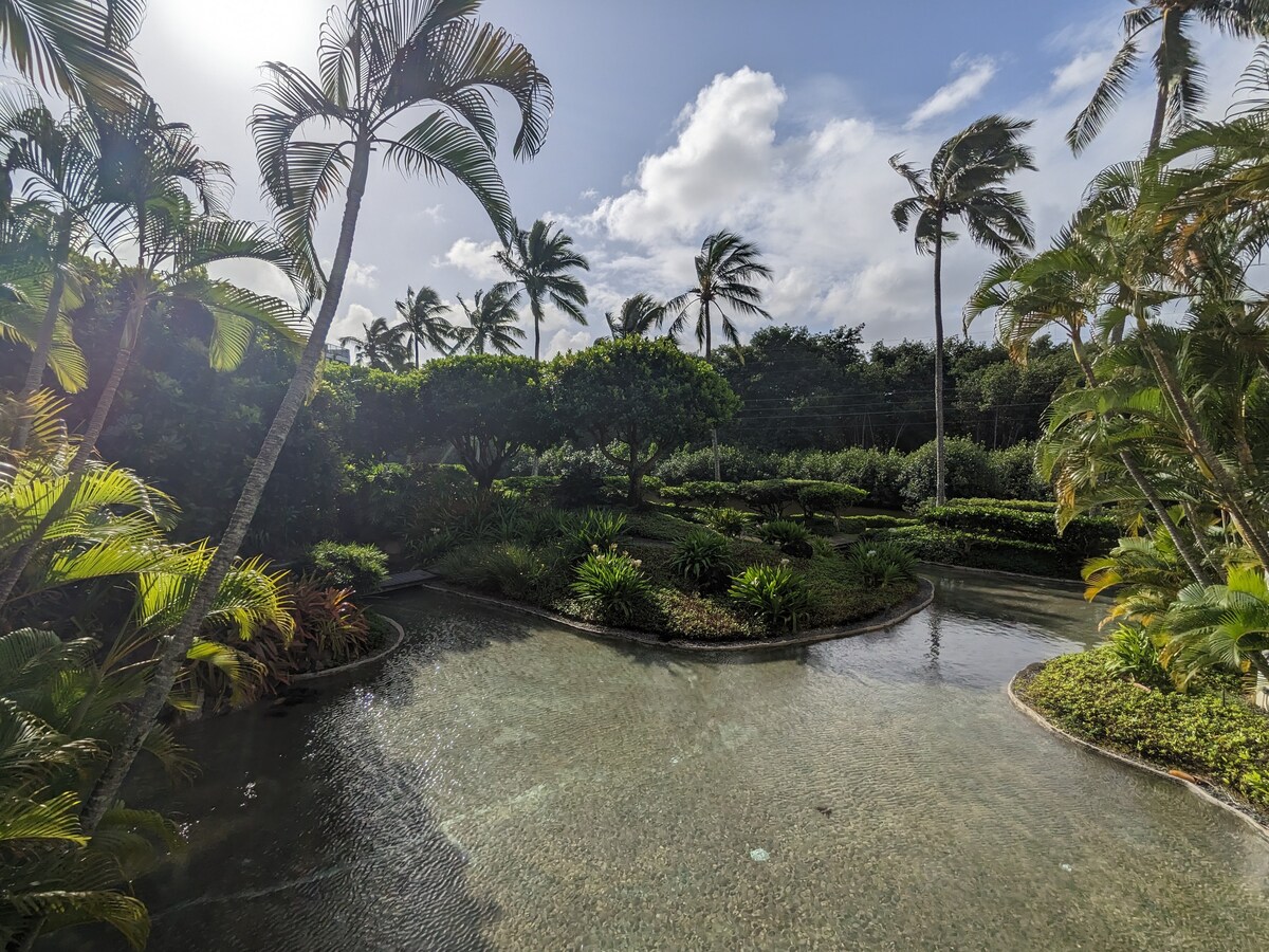 Resort-like near Kailua beach