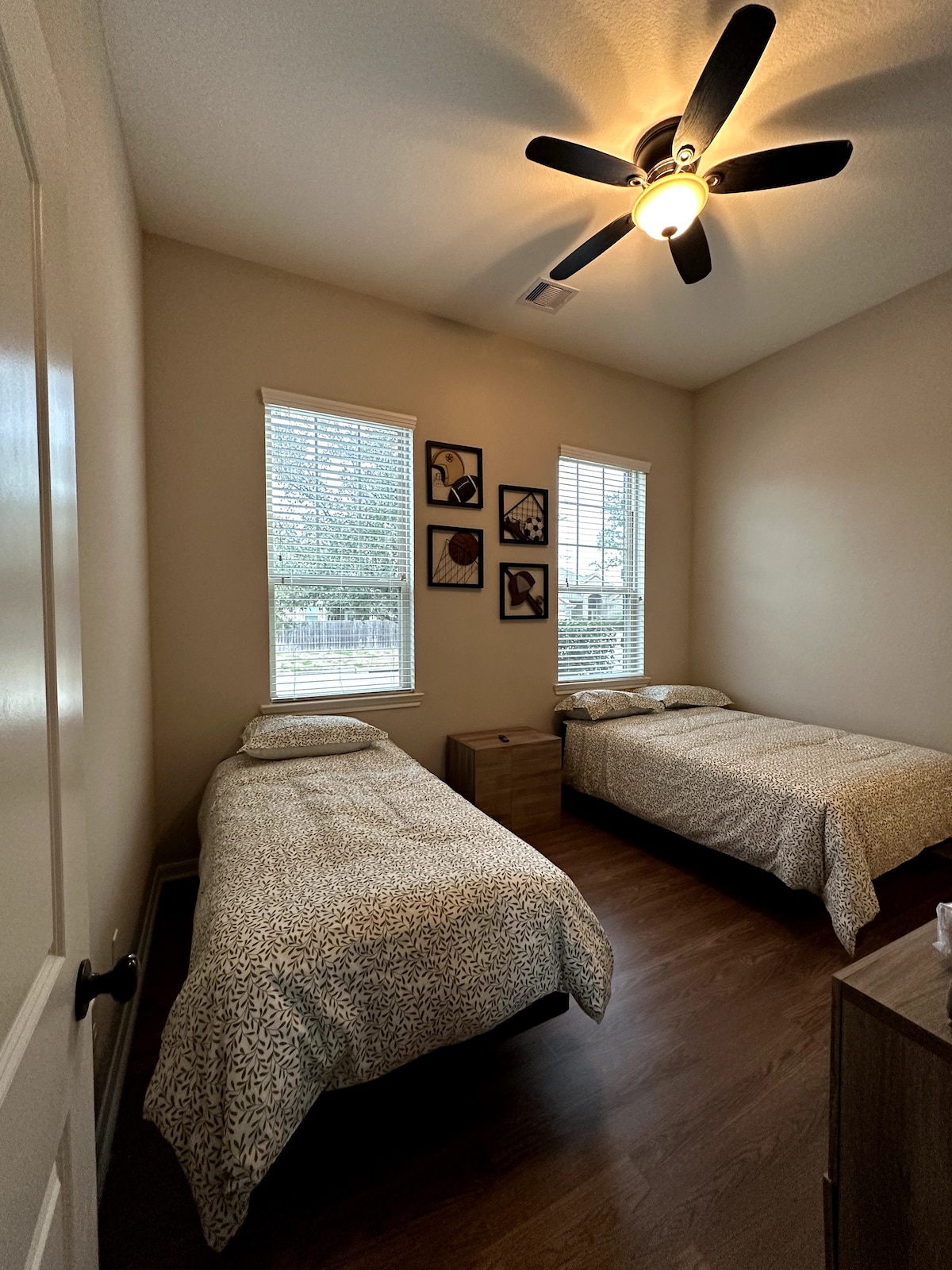 Feel at home in Spring, Tx - 20 min from airport