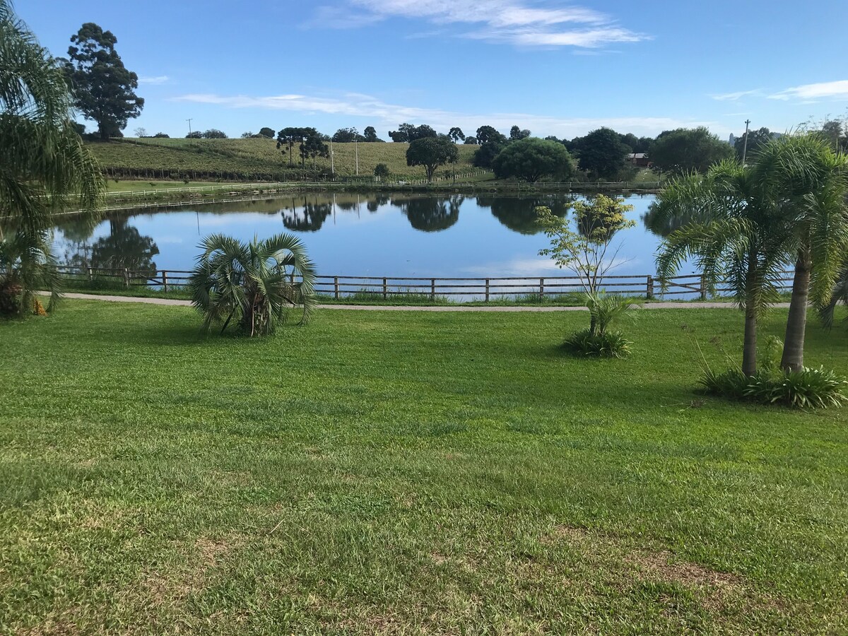 Cabana em parque fazenda