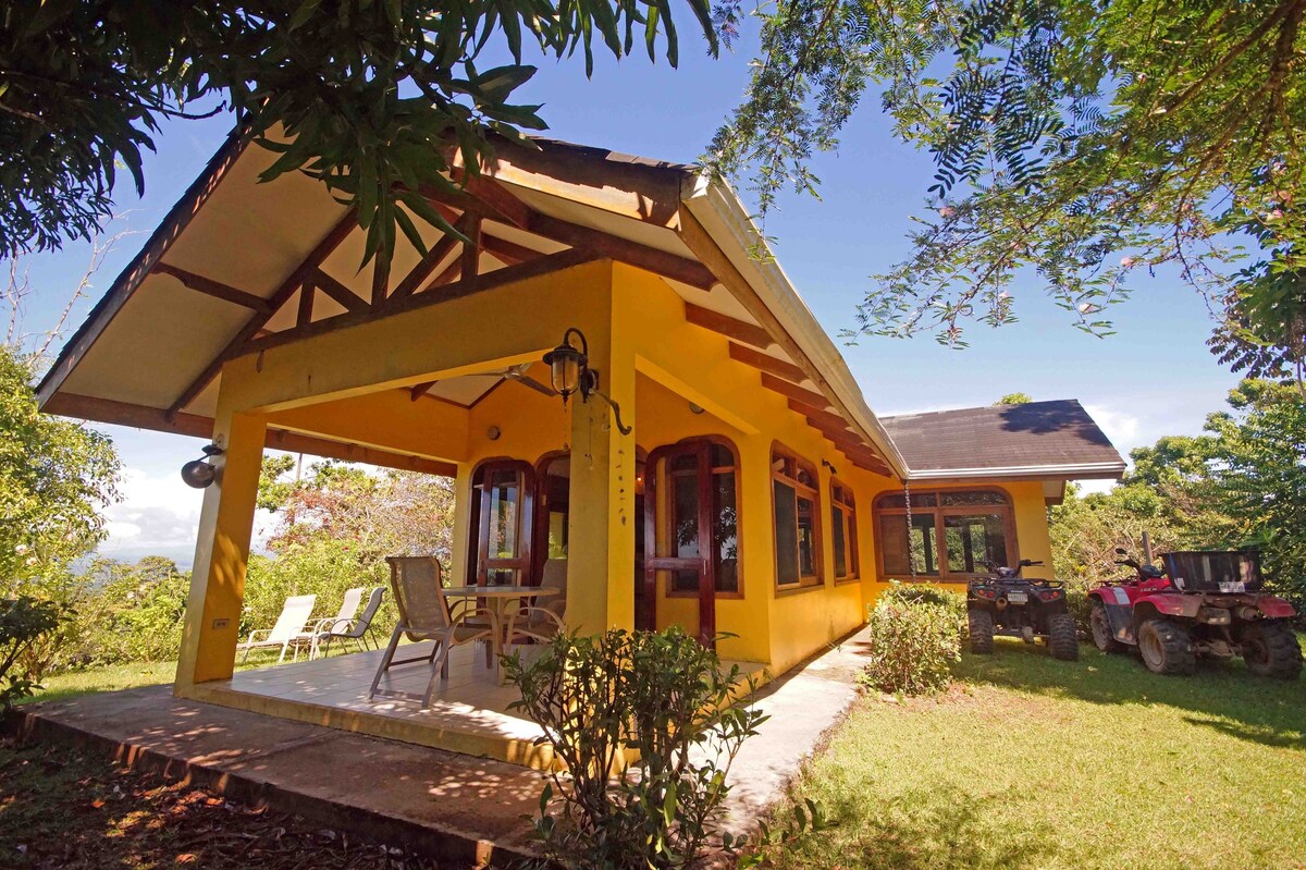 Casa del Sol - Quiet Jungle House near Beaches