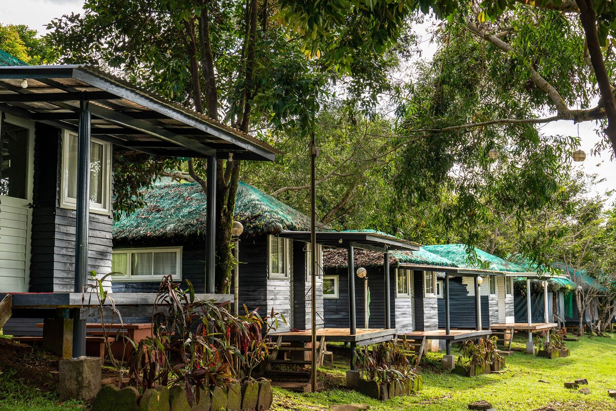 Lake Cabin in Cavinti