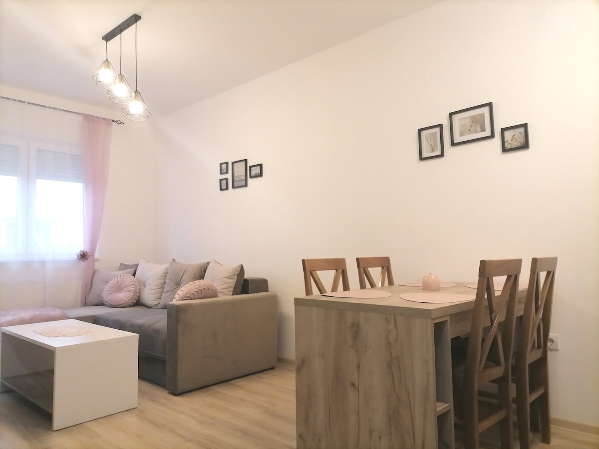 Apartman Lena