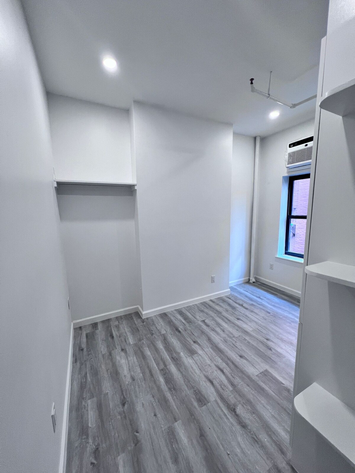 Tiny Private Studio in Times Sq #304