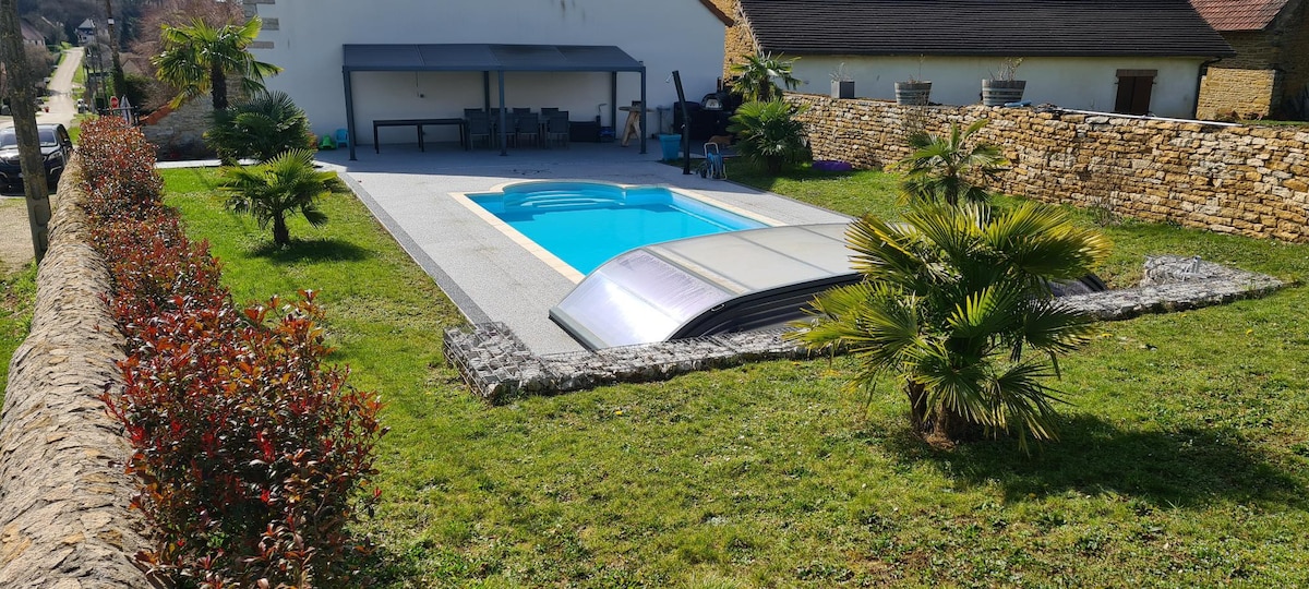 Grande maison avec piscine