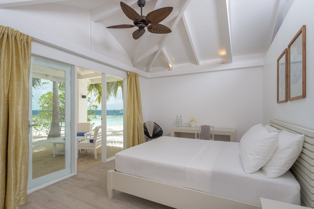 One Bedroom Beach Villa