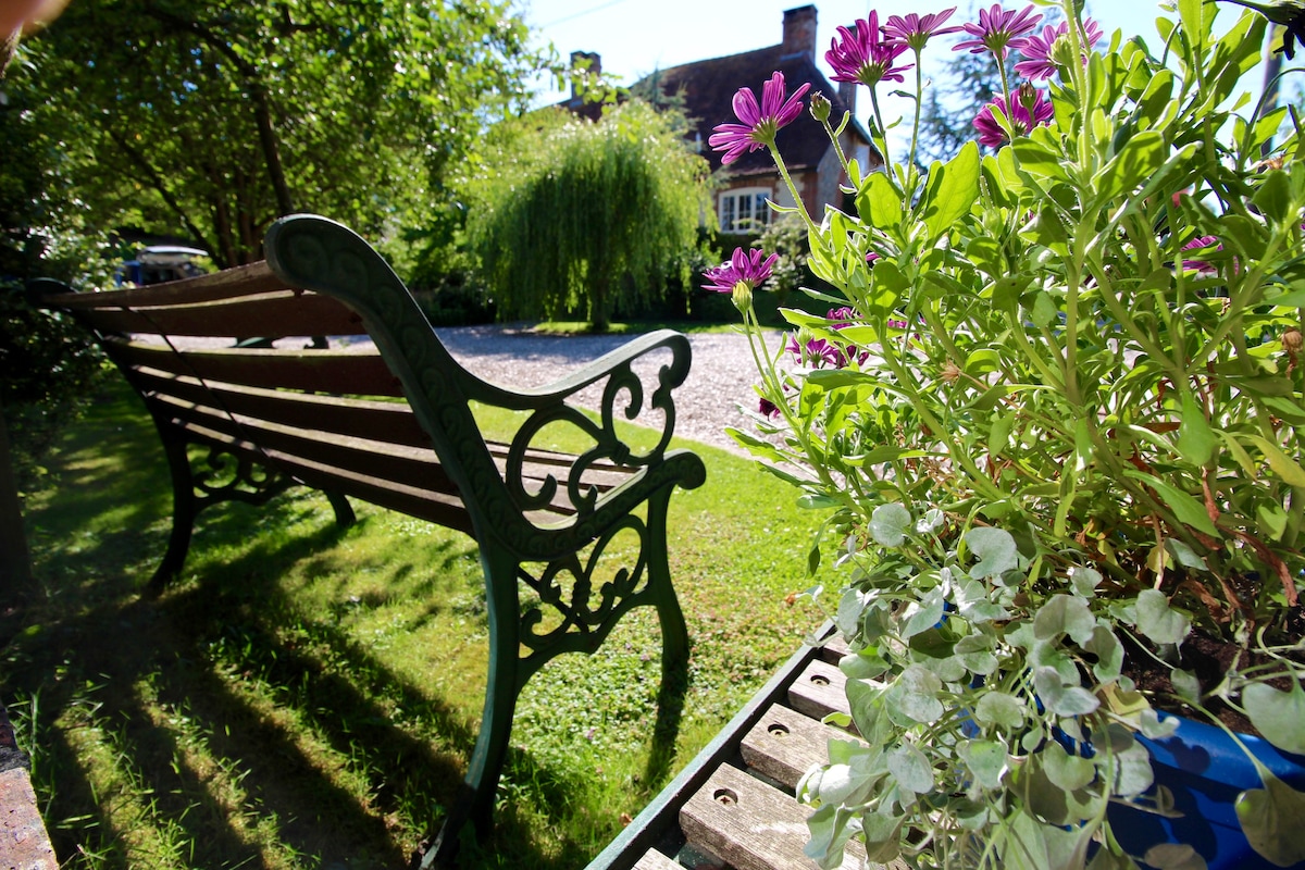 Chanctonbury Cottage, Steyning