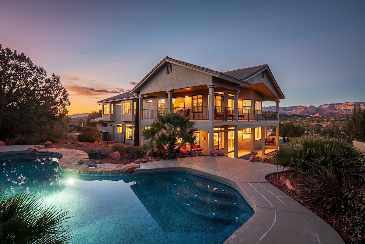 Luxury 5-Br Home with Pool, Spa & Panoramic Views