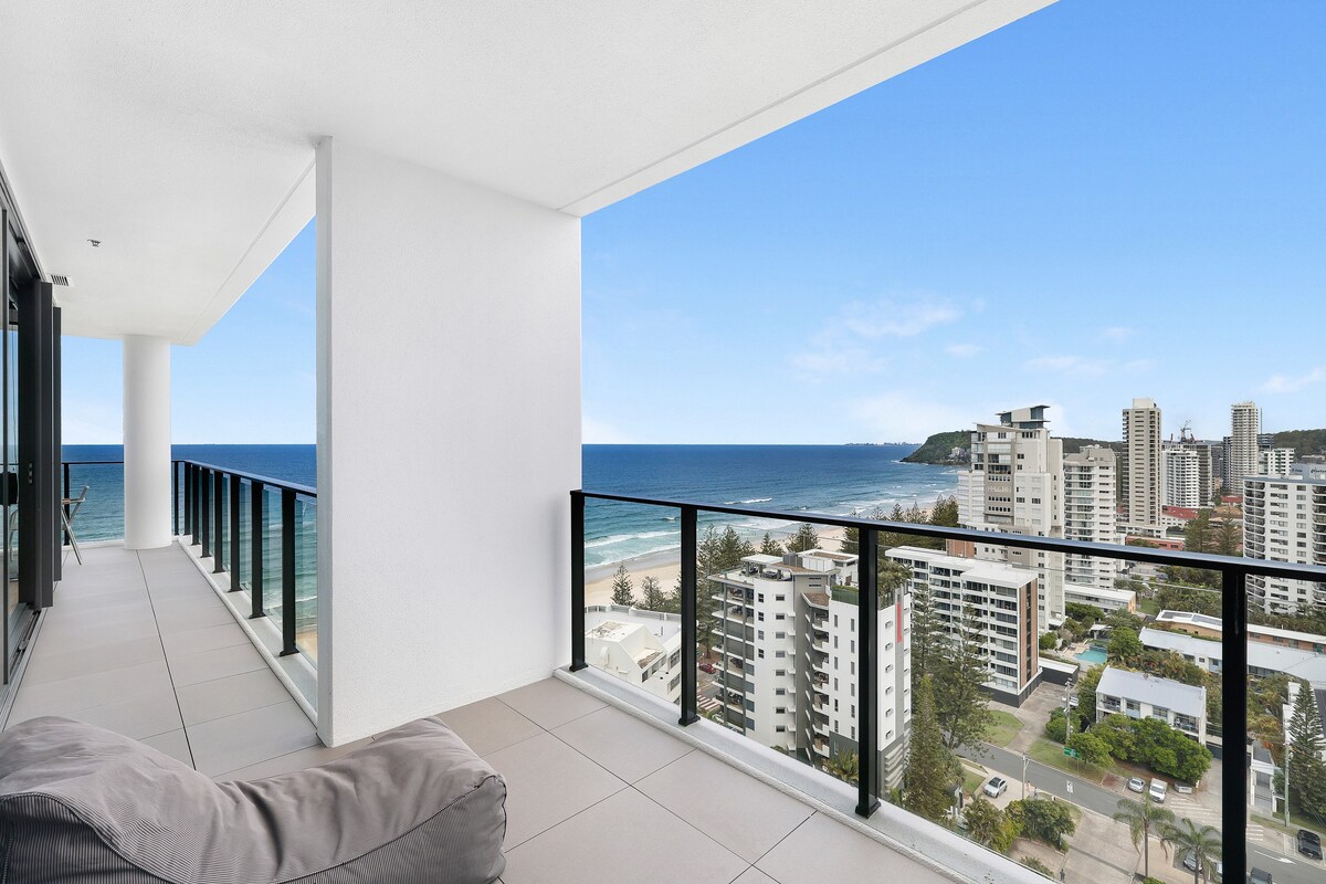 Sandbar Burleigh Three Bedroom Ocean View