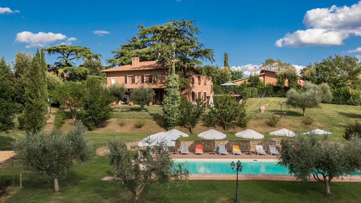 Appartamento con Giardino e Piscina