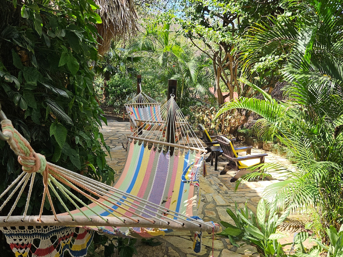 Cabana Pina at San Simian Lodge