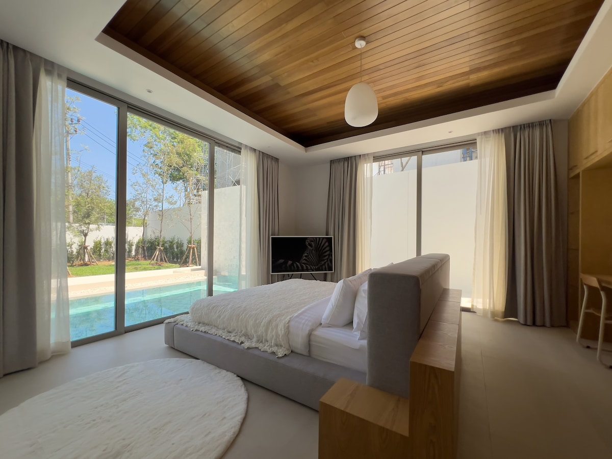 New luxury villa Lux Pride 3 by IBG Property