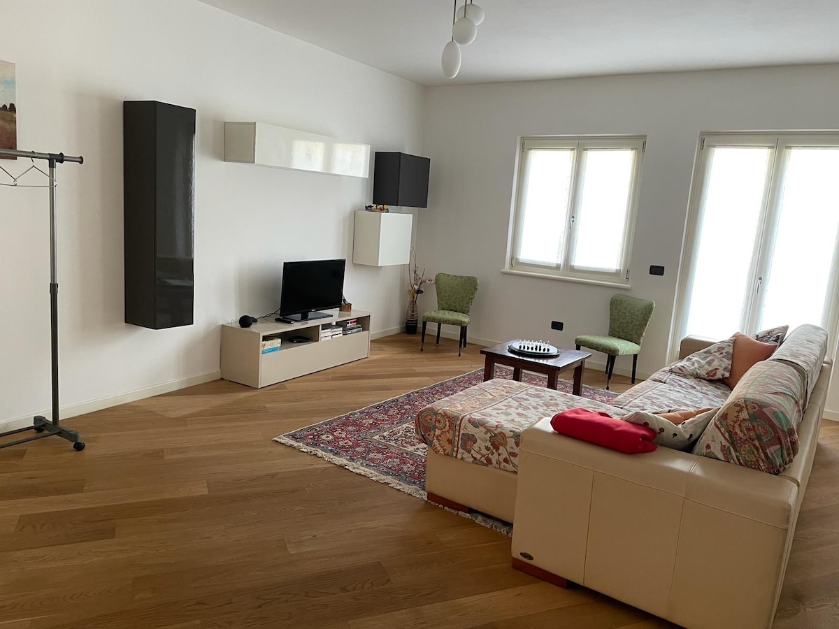 Il Sogno - Trendy Flat | Trento e Garda Lake 20km