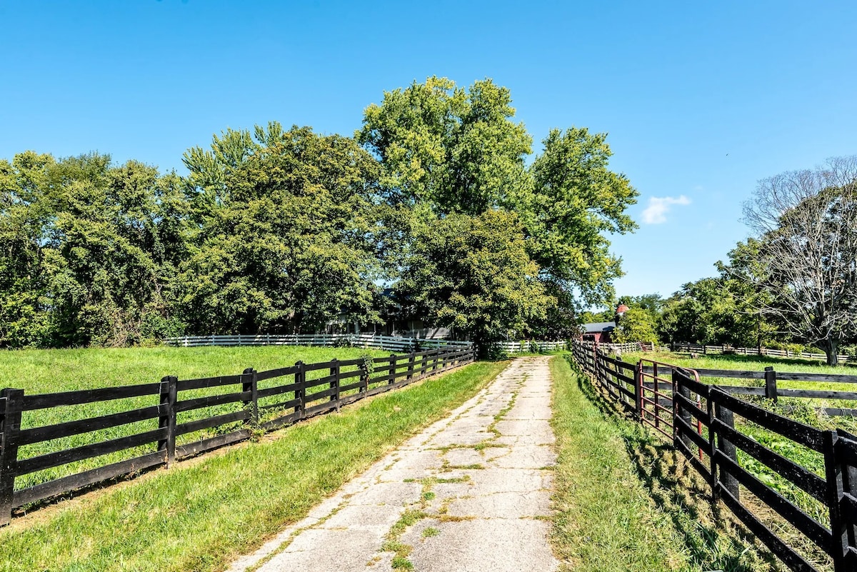 Historic farm close to it all!