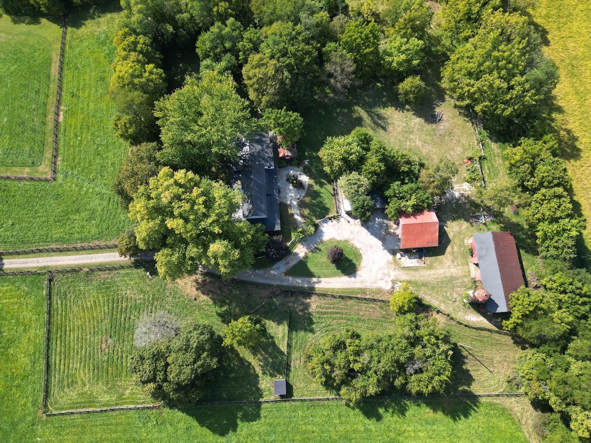 Historic farm close to it all!