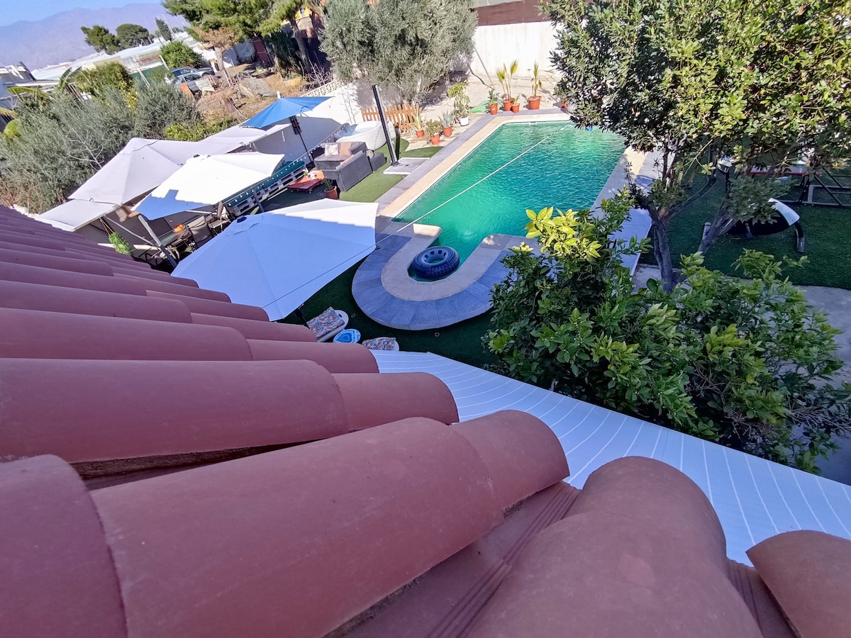 Espectacular Chalet con piscina privada en Almería