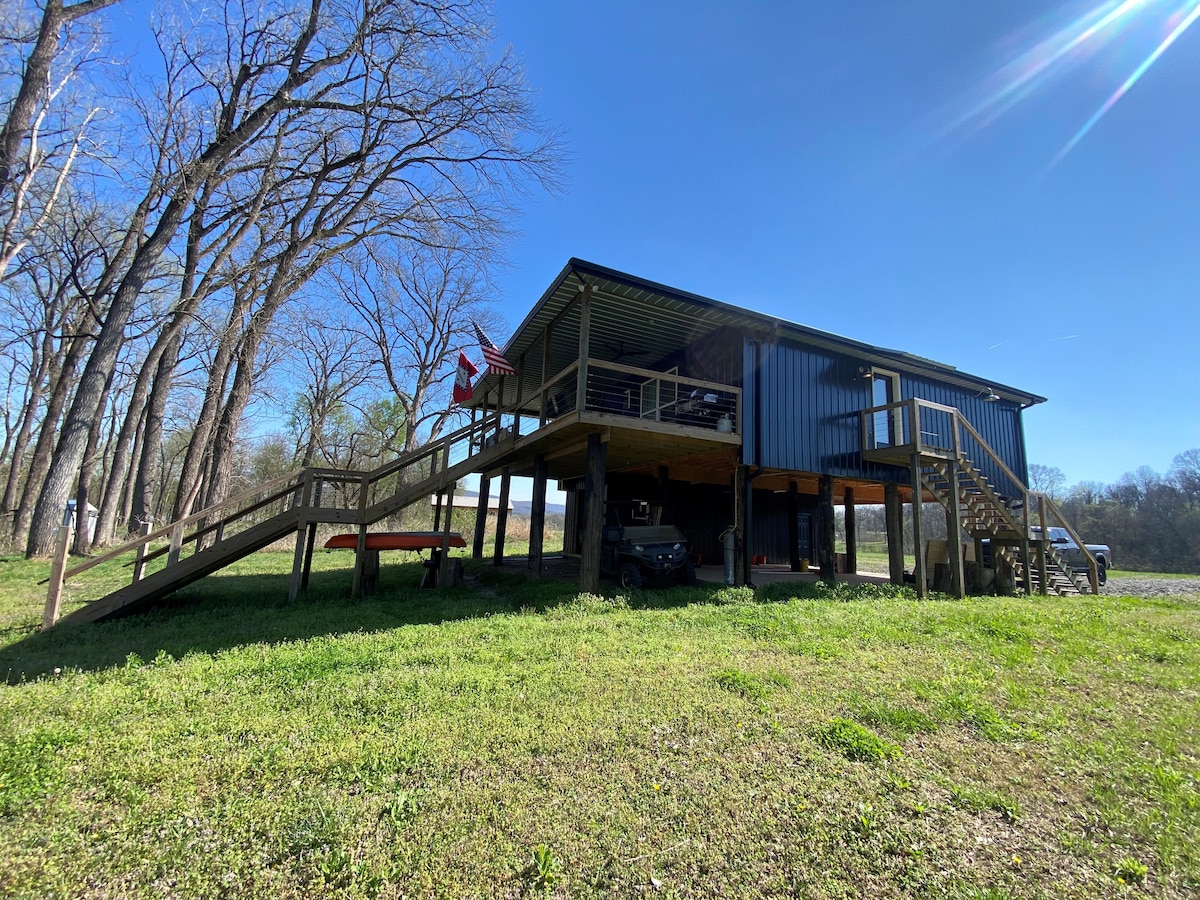 NEW comfy White River cabin Marcella Arkansas